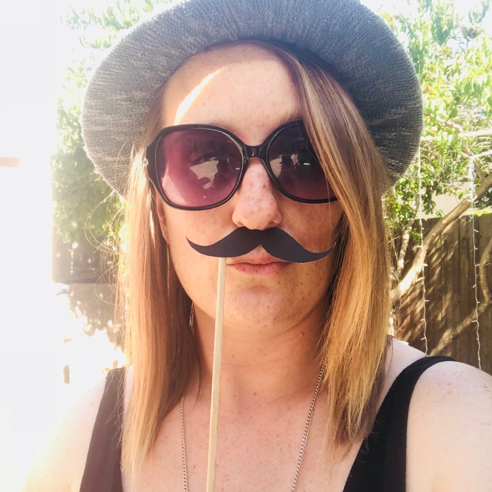 Meet your Posher, Desireé